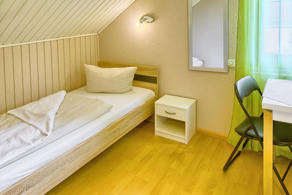 Hotel Sonne Щауфен им Брайсгау Екстериор снимка
